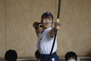 -300x200 関関戦すべての試合で白星をつかみ圧勝！